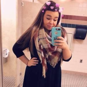 Meet your Posher, Ashlee